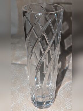 Vintage Tiffany & Co. Reeds   Swirl Cut Crystal Cylinder Bud Vase